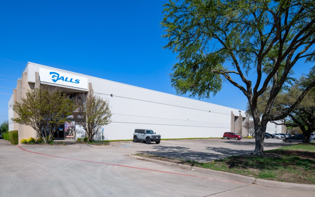 3200 Commander, Carrollton, TX